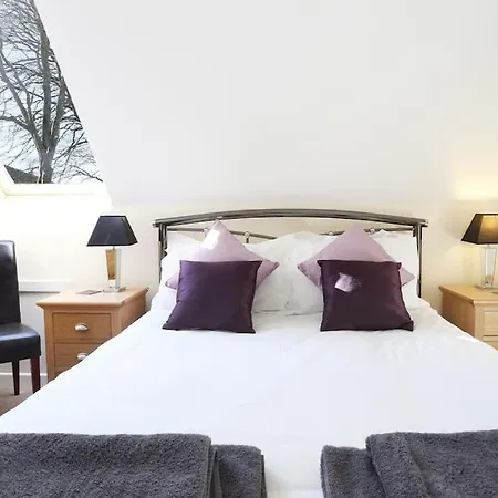 The Den, A Secluded Annex With Hot-Tub & Heating Apartment Long Bredy Exterior photo